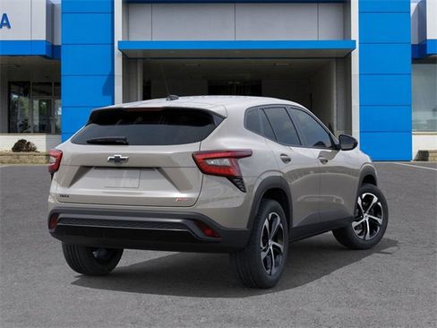 New 2026 Chevrolet Trax RS w/ Driver Confidence Package FWD image 4