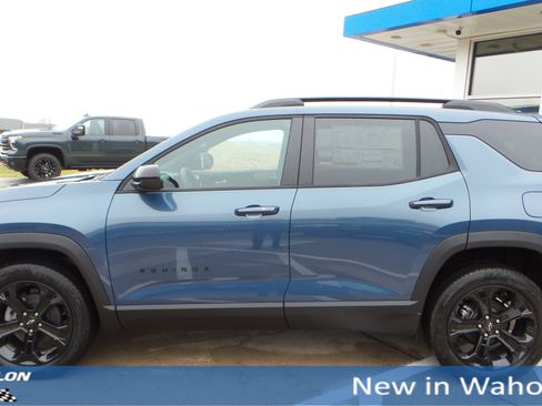 New 2026 Chevrolet Equinox LT image 2