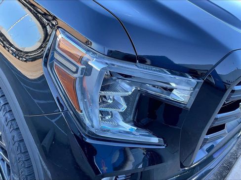 Used 2021 GMC Sierra 1500 Elevation w/ Preferred Package image 27