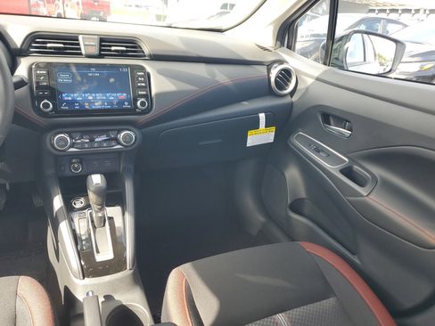 New 2025 Nissan Versa SR w/ Trunk Package image 14