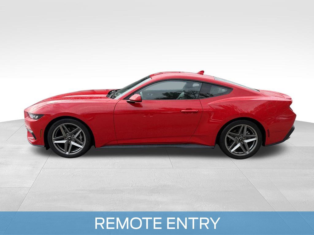 Used 2024 Ford Mustang Premium RWD image 3