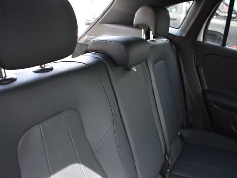 Used 2025 Mercedes-Benz GLA 250 image 30