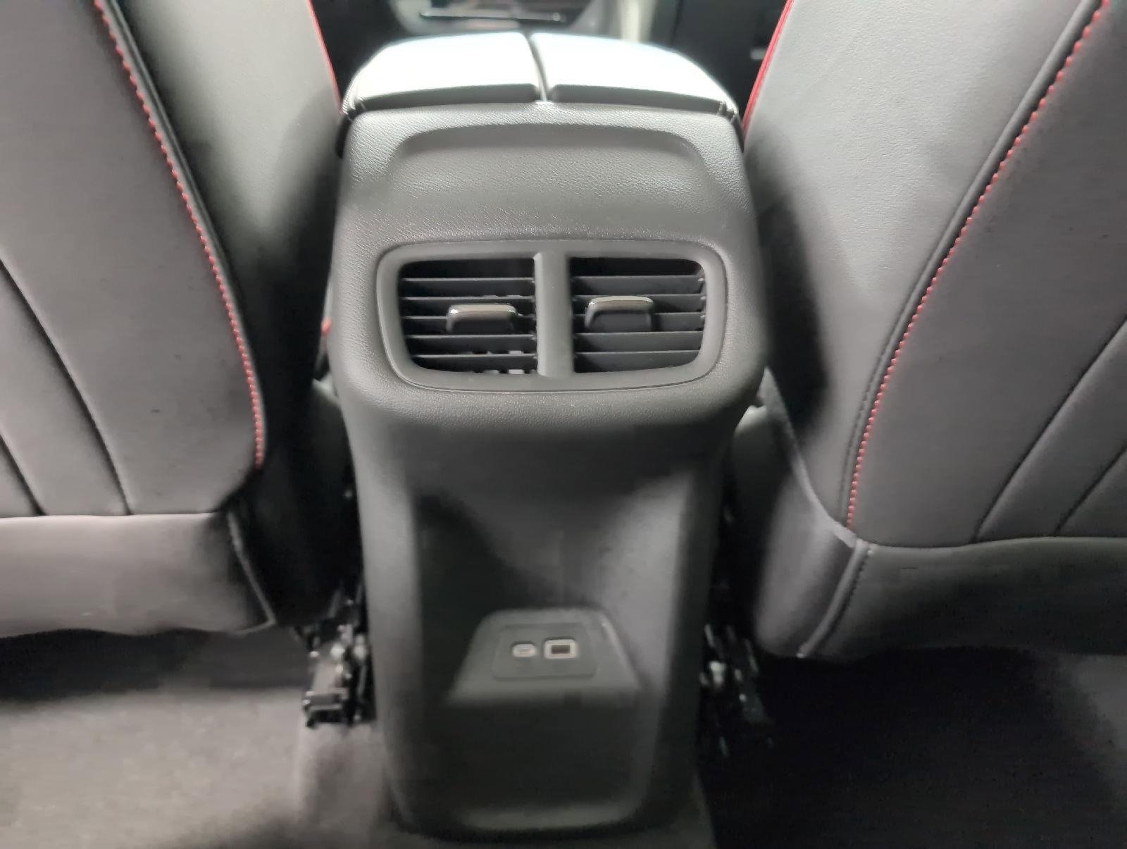 Used 2023 Buick Envision Essence w/ Sport Touring Package AWD/4WD image 22