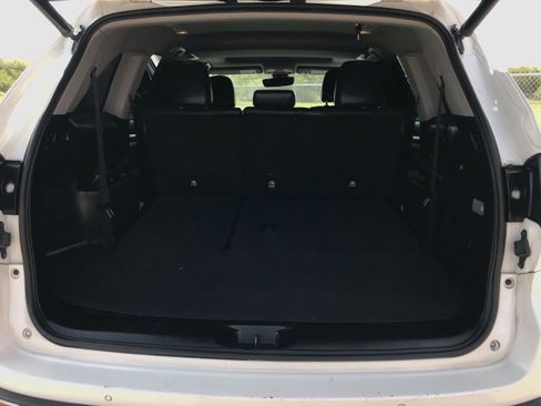 Used 2018 Toyota Highlander Limited image 20