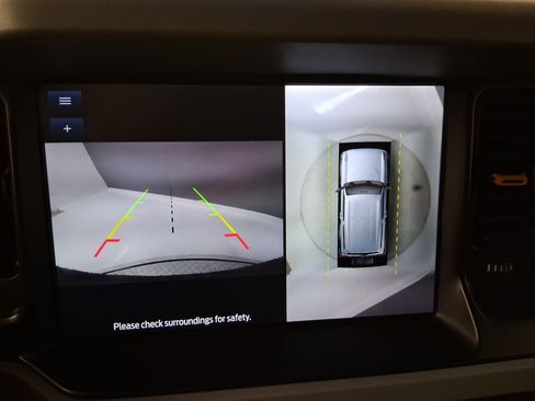 Used 2023 Ford Bronco Badlands image 29