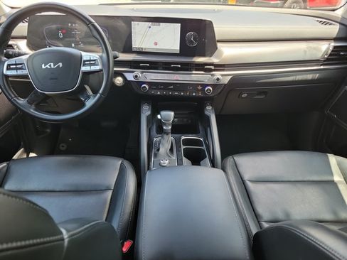 Used 2025 Kia Telluride S FWD image 12