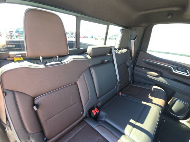 Used 2026 GMC Sierra 1500 Denali w/ Denali Reserve Package AWD/4WD image 15