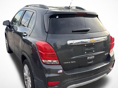 Used 2018 Chevrolet Trax Premier w/ LPO, Protection Package AWD/4WD image 18