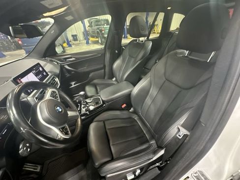 Used 2022 BMW X3 sDrive30i w/ M Sport Package 2 RWD image 17