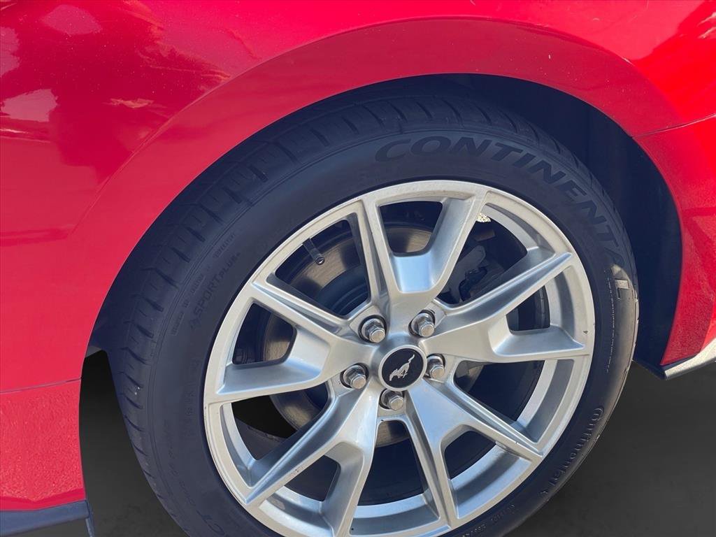 Used 2015 Ford Mustang GT Premium w/ Equipment Group 401A RWD image 28