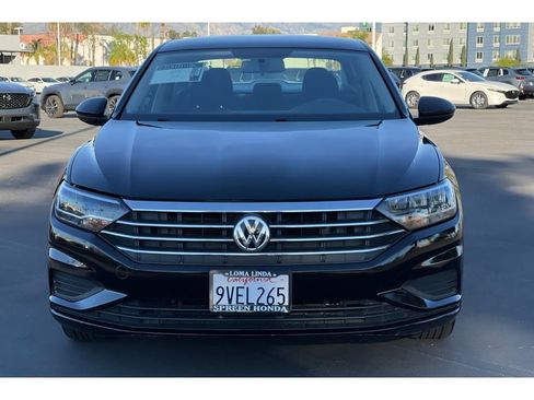 Used 2020 Volkswagen Jetta S w/ Driver Assistance Package image 9