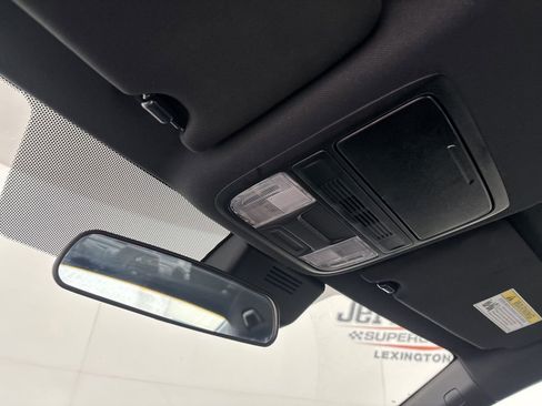 Used 2021 Honda Accord Sport image 19