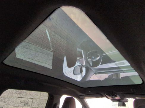 Certified 2025 BMW iX xDrive50 w/ Premium Package image 22