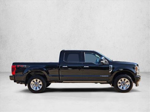 Used 2022 Ford F250 Platinum AWD/4WD image 4
