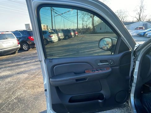 Used 2007 Chevrolet Silverado 1500 LTZ w/ Safety Package image 17
