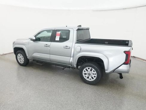 New 2026 Toyota Tacoma SR5 image 4