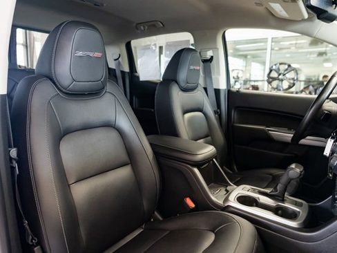 Used 2019 Chevrolet Colorado ZR2 w/ ZR2 Dusk Special Edition image 28