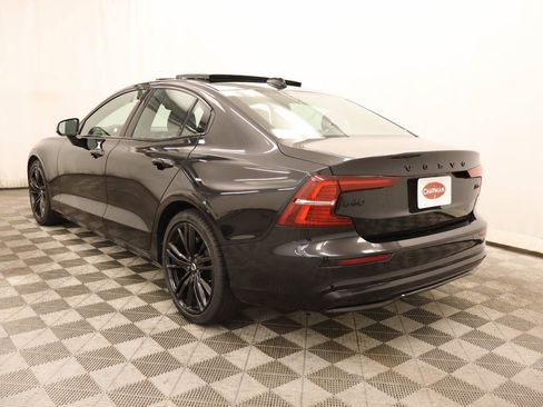 Used 2024 Volvo S60 B5 Plus FWD image 3