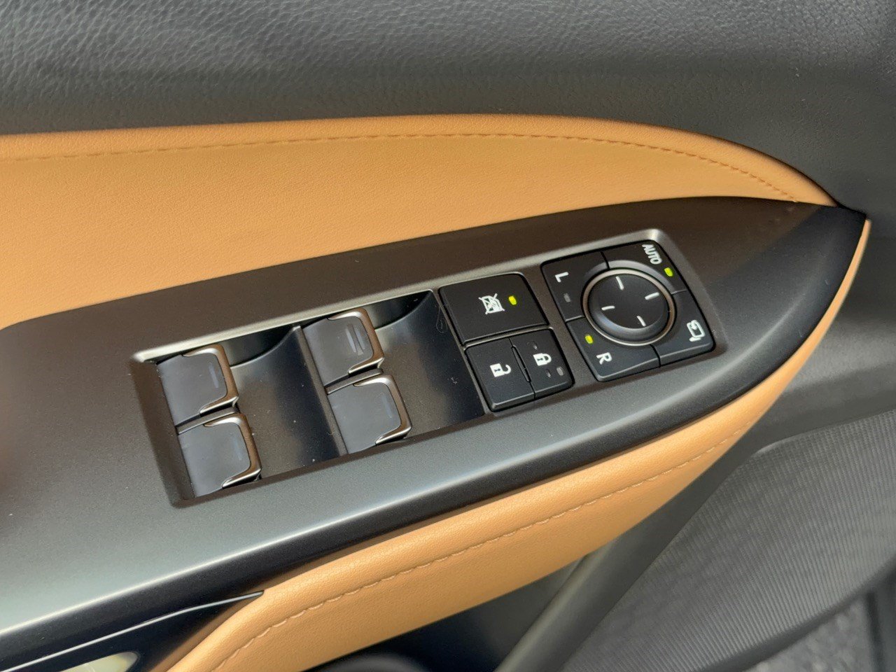 New 2026 Lexus NX 350 AWD image 15