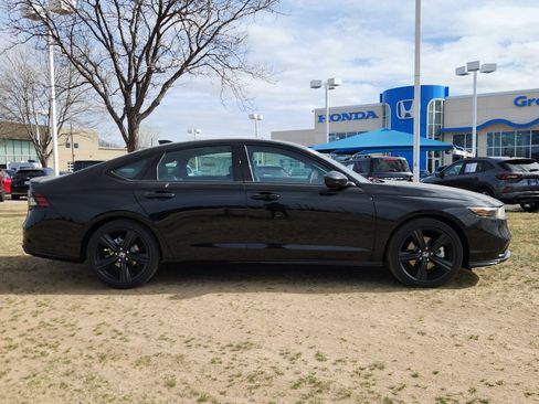 Used 2026 Honda Accord Sport image 6
