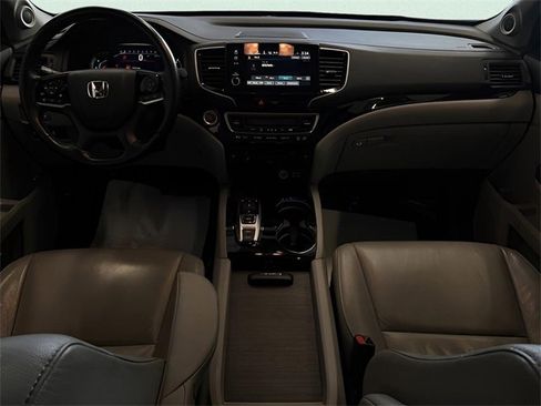 Used 2021 Honda Pilot Touring image 27