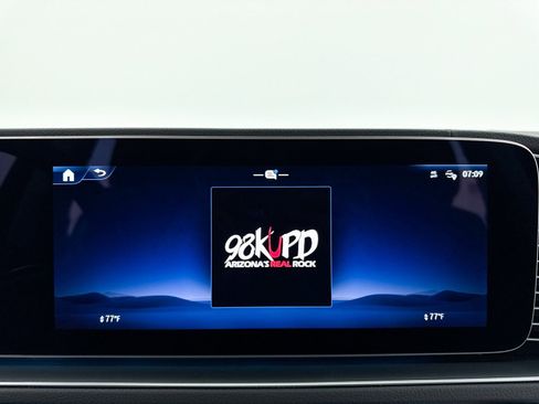 Used 2024 Mercedes-Benz GLS 450 4MATIC image 23