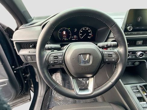 Certified 2025 Honda CR-V Sport image 11