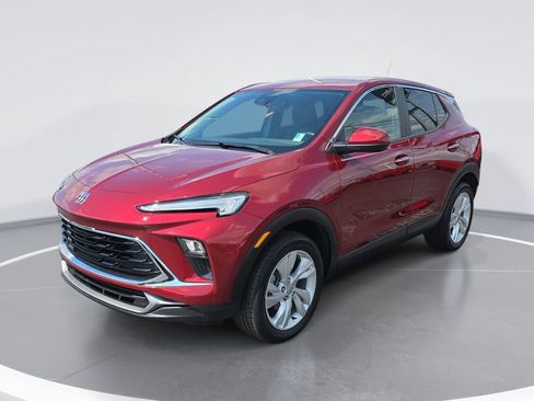 Certified 2024 Buick Encore GX Preferred w/ Comfort Package AWD/4WD image 9