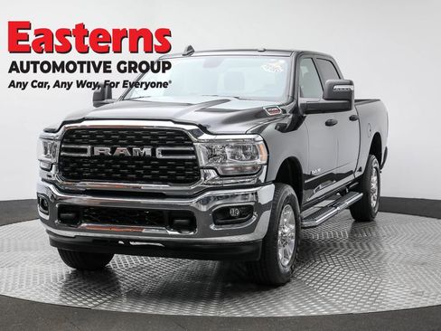 Used 2024 RAM 2500 Big Horn w/ Bed Utility Group image 1