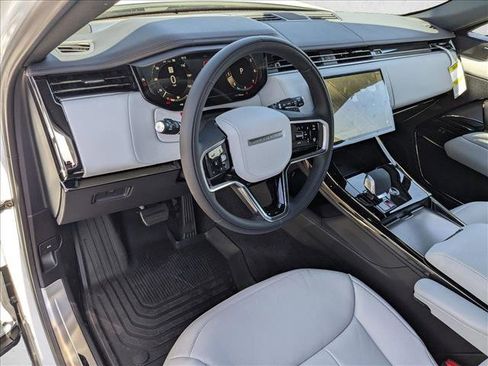 New 2026 Land Rover Range Rover Sport SE AWD/4WD image 3