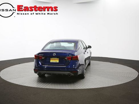 Used 2022 Nissan Altima 2.5 SR image 39