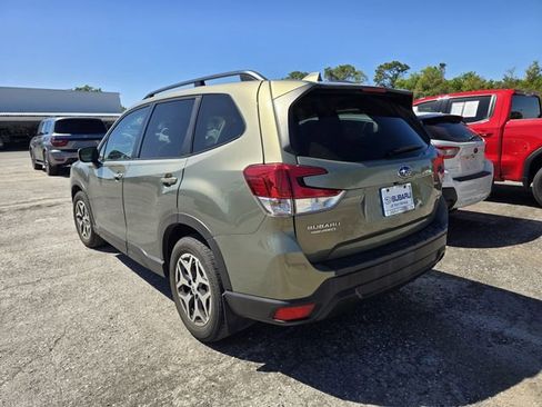 Used 2021 Subaru Forester Premium w/ Popular Package #1 image 9