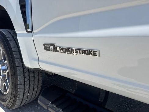 Used 2025 Ford F250 XLT w/ FX4 Off-Road Package AWD/4WD image 8