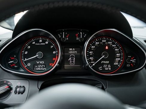 Used 2010 Audi R8 V10 AWD/4WD image 40