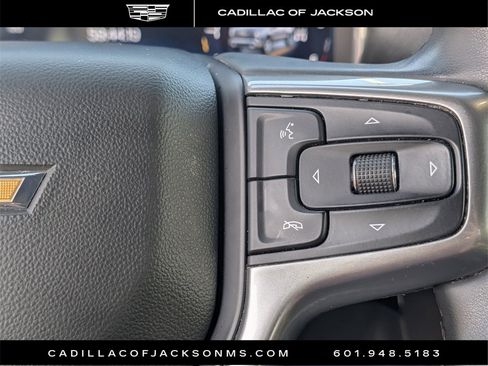 Used 2024 Chevrolet Silverado 1500 LT image 16