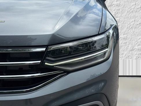 Used 2024 Volkswagen Tiguan Wolfsburg Edition w/ Panoramic Sunroof Package FWD image 9