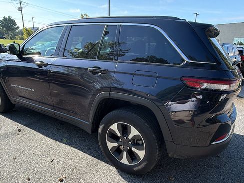 Used 2024 Jeep Grand Cherokee Limited 4xe AWD/4WD image 10