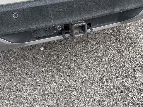 Used 2020 Ford Explorer Limited w/ Class III Trailer Tow Package image 6