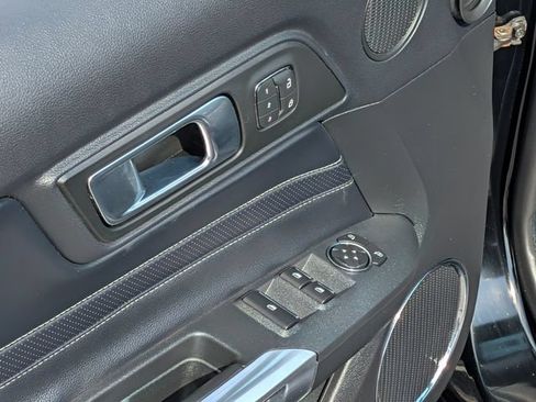 Used 2020 Ford Mustang GT Premium w/ GT Performance Package RWD image 19