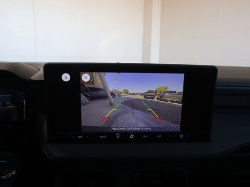 New 2025 Ford Maverick XL image 29