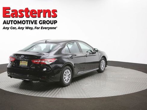 Used 2020 Toyota Camry LE w/ Sunroof Package FWD image 43