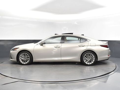 Used 2022 Lexus ES 350 Ultra Luxury FWD image 4