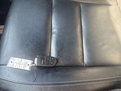 Used 2015 Jeep Grand Cherokee Limited AWD/4WD image 34