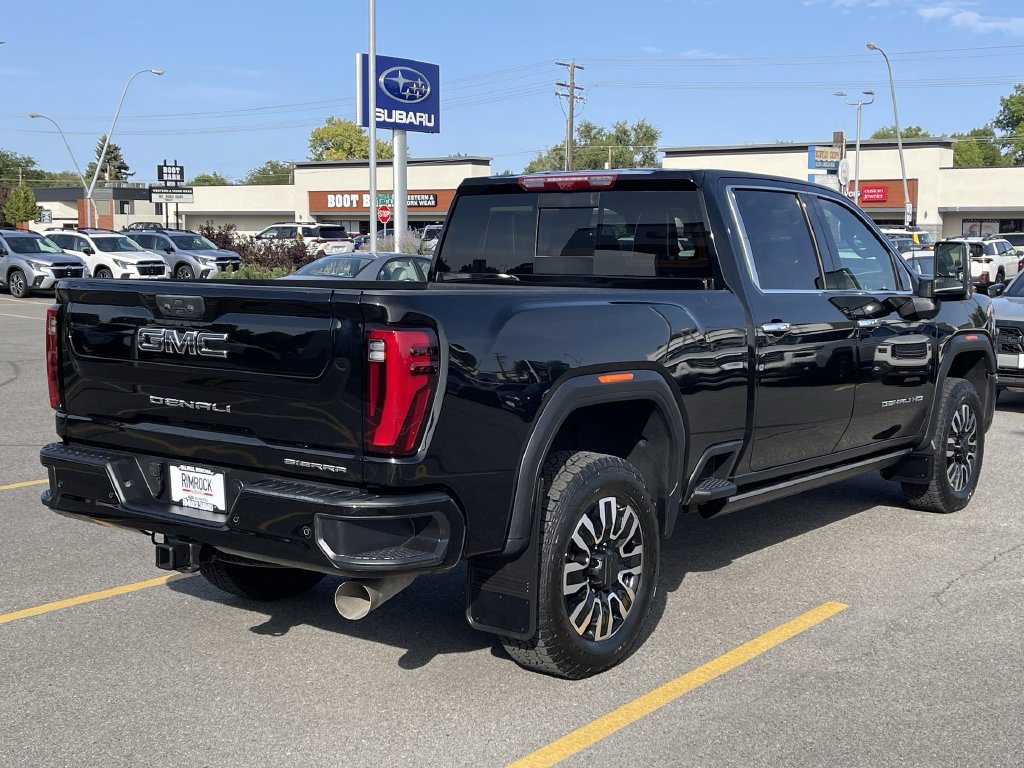 Used 2025 GMC Sierra 3500 Denali Ultimate AWD/4WD image 7