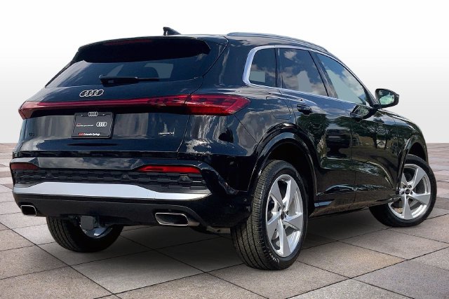 Used 2025 Audi Q5 Premium Plus AWD/4WD image 13