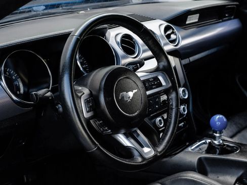 Used 2017 Ford Mustang GT w/ Black Accent Package RWD image 22