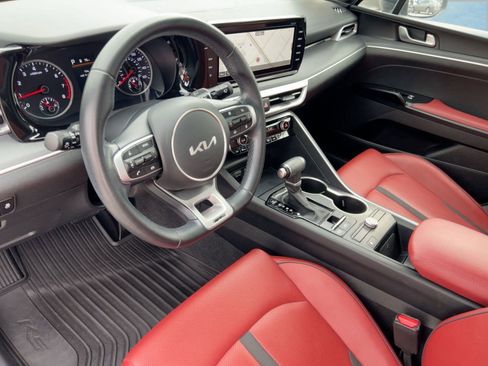 Used 2023 Kia K5 GT-Line w/ GT-Line Premium Package image 4