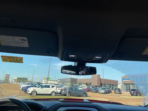 Used 2021 Chevrolet Silverado 1500 RST w/ Z71 Off-Road Package image 18