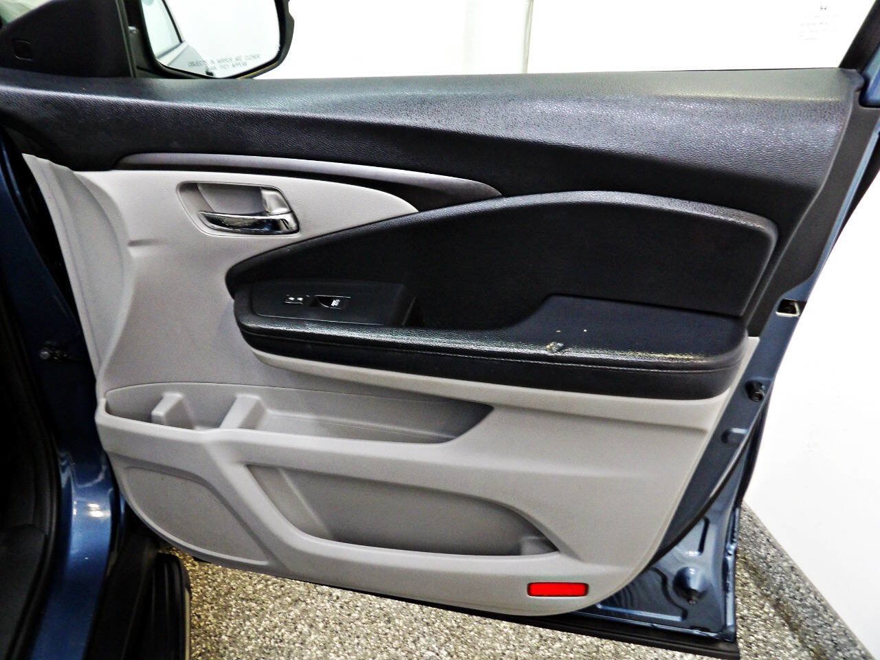 Used 2022 Honda Pilot Special Edition image 12