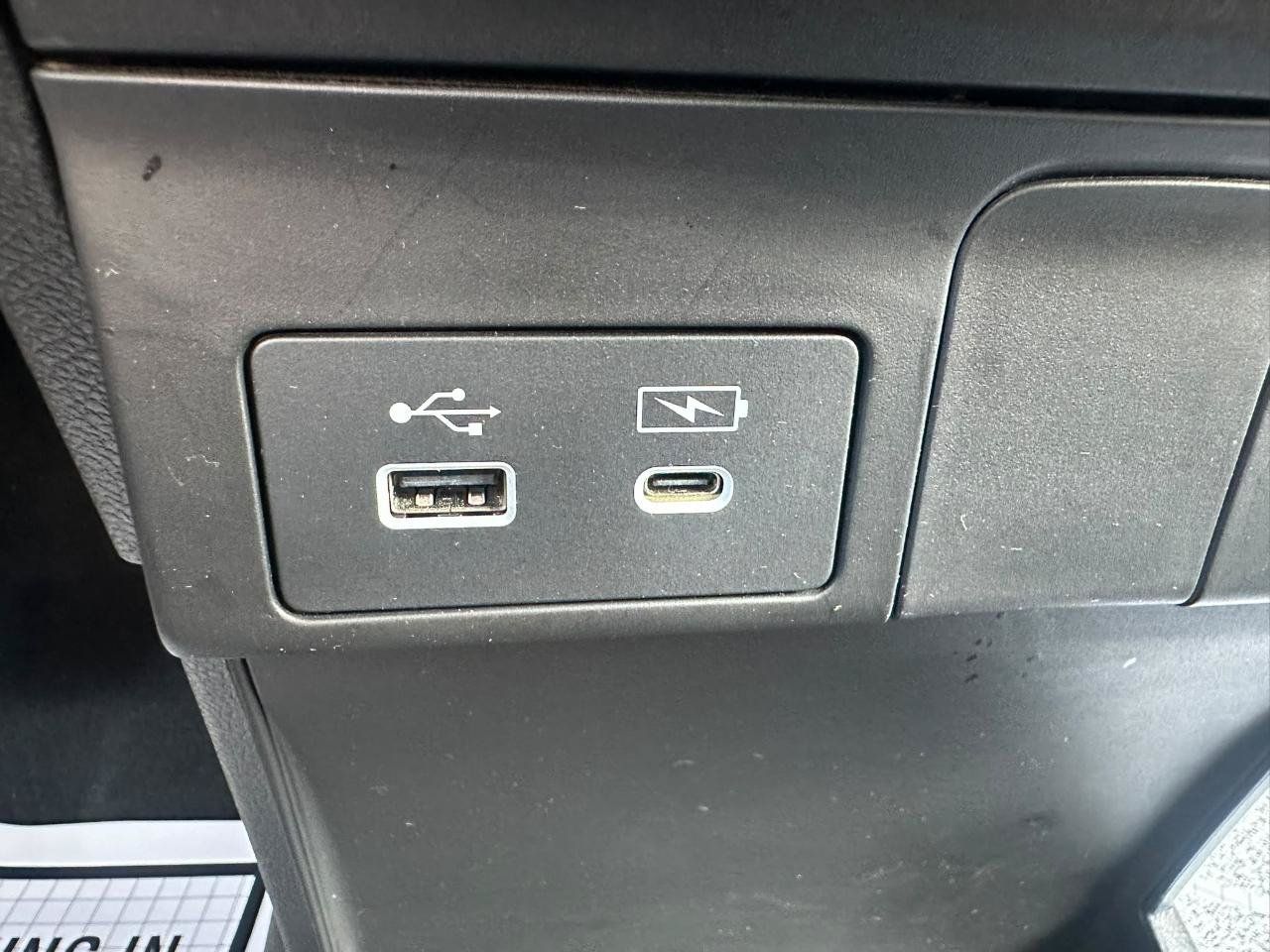 Used 2025 Honda Odyssey EX-L image 32